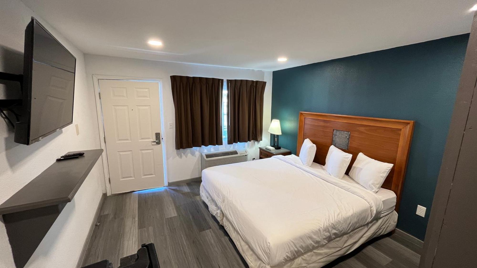 Town Place Studio Apartment Snyder Ngoại thất bức ảnh