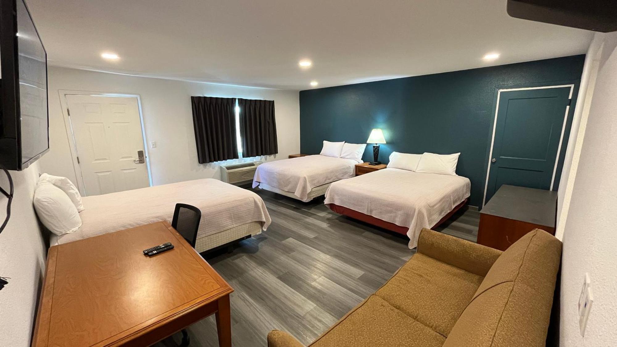 Town Place Studio Apartment Snyder Ngoại thất bức ảnh